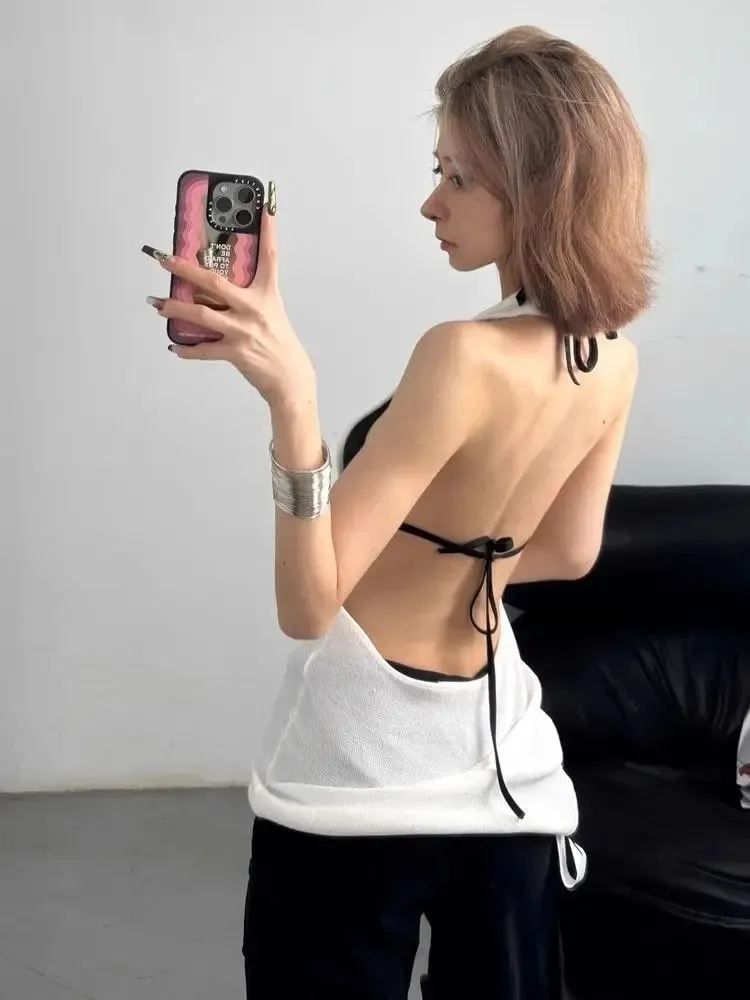 Sexy Hot Girl V-neck Knitted Halter Top for Women in Summer New Style for Outerwear Backless White Sports Slim Fit Top Trendy