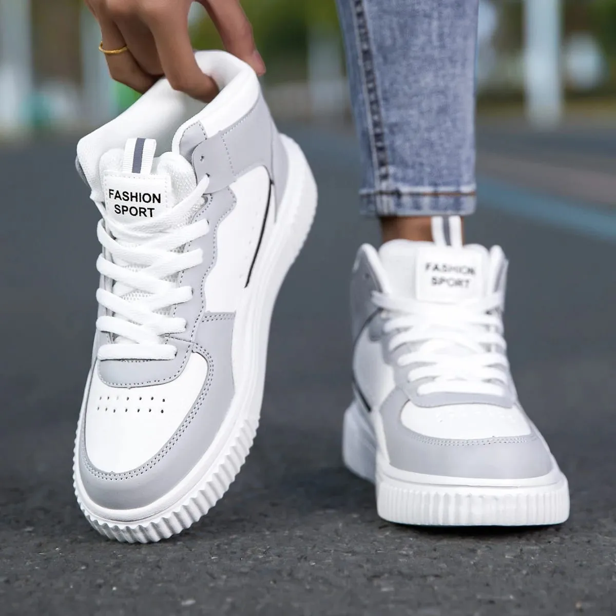 Four Seasons Men's Casual Work Shoes Leather Waterproof White Sports Sneakers Men's Trendy Style