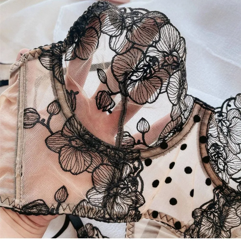 French Sexy Lace Flowers Embroidery Bra Set Summer Dot Women Ultra Thin Underwear Wide Version Breathable Lingerie Thong Sets