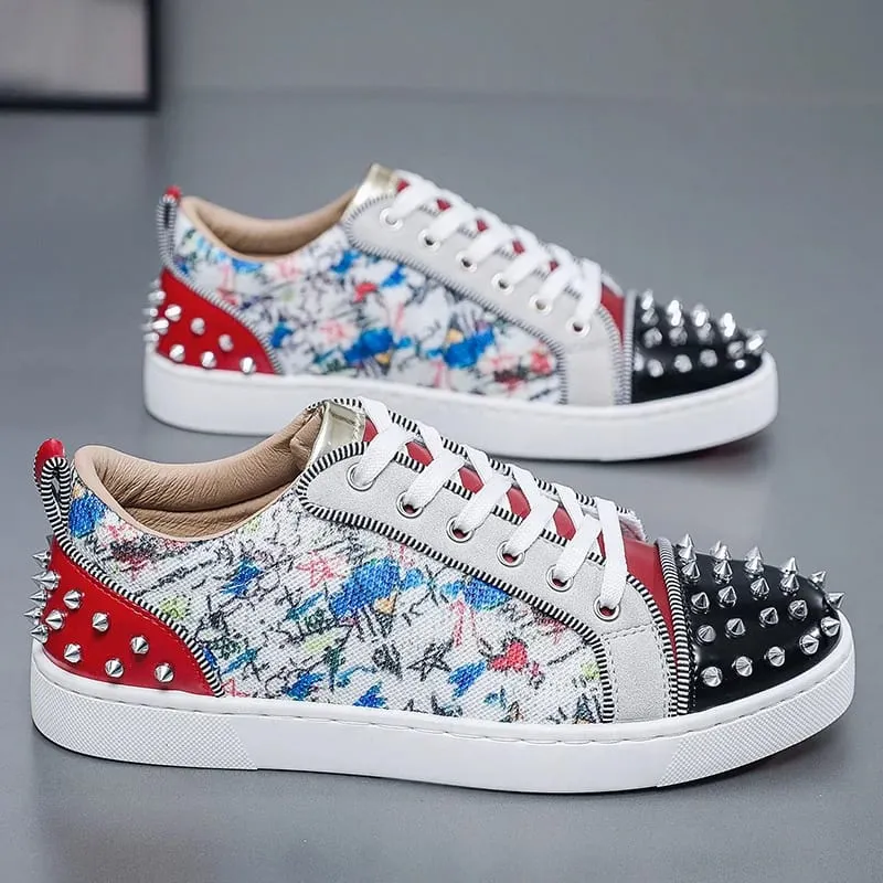 New Street Personality Skate Shoes Men Trend Sneakers Tapered Rivets Casual Studded Trainers Fashion Punk Hip Hop Shoes Man Boy