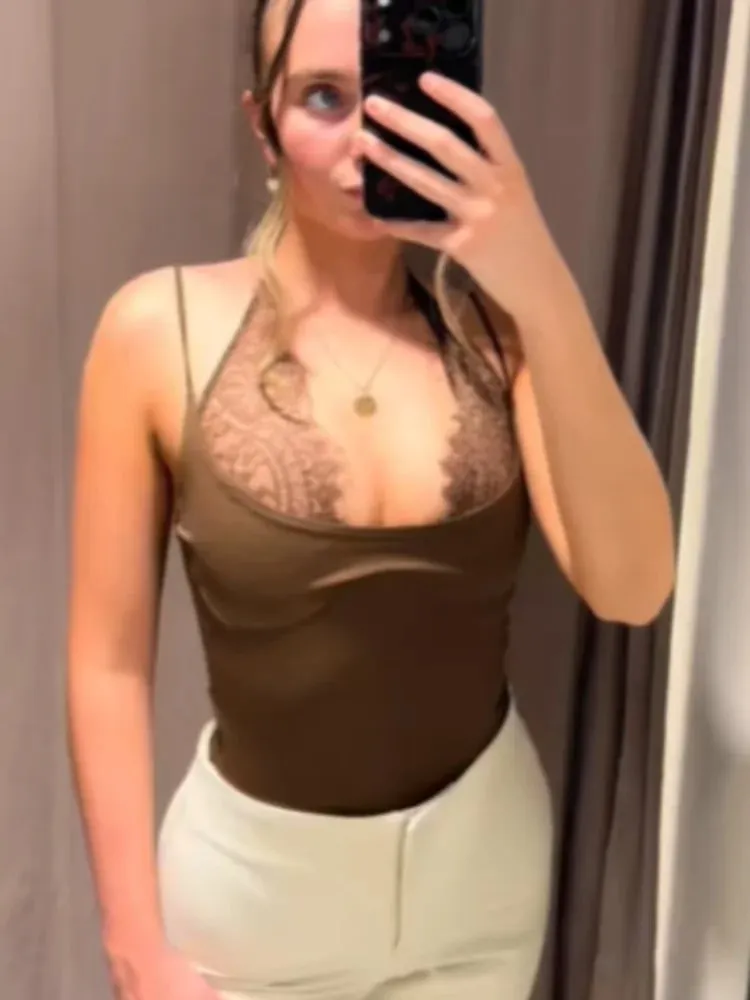 Sexy Lace Patchwork Camisole Top Women Fashion Sleeveless Backless Slim Short Vest 2026 Summer Lady Casual Daily Street Wear New