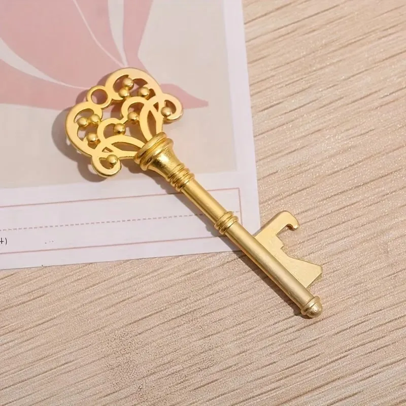 1pc Bottle Opener Vintage Crown Key Shape Bottle Opener Suitable For Bar Or Household Barware Tool Wedding Gift Kitchen Gadget