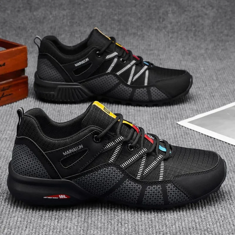 Breathable and lightweight men's shoes casual sports shoes outdoor hiking shoes. Street walking shoes