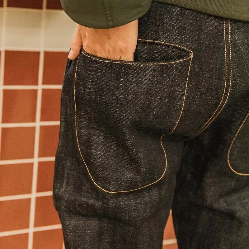 Red Tornado 18oz Jeans Selvedge Jeans soltos e retos, calças jeans cruas e pesadas — image 4