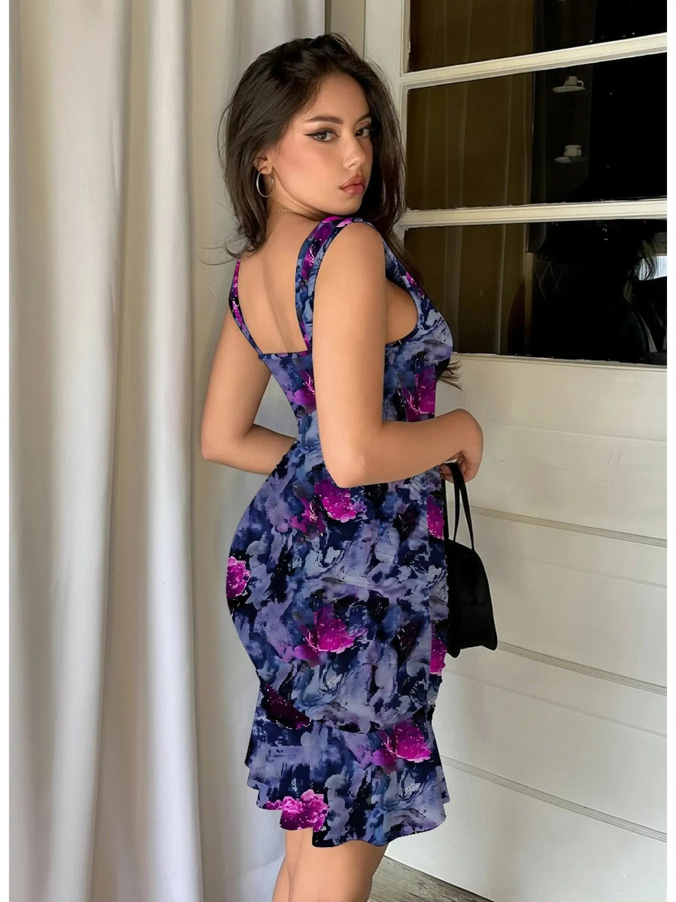 Gradient Floral Sleeveless Deep V Bodycon Dress Sexy Fitted Waist Ruffle Hem Evening Wear Wrinkle-Resistant Polyester