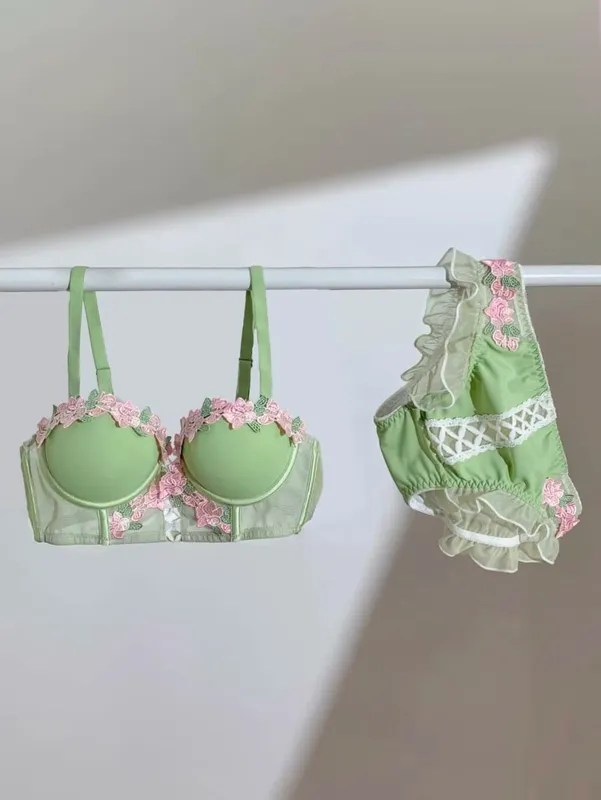 Sweet Japanese Style Lingerie Set For Women Cute Pure Desire Sexy Bra Panties Push Up Wireless Thin Cup Brassiere Summer 32‑38AB