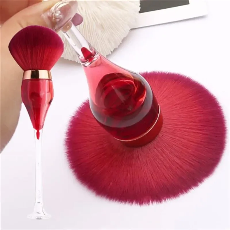 1pc Wine Glass Makeup Brush Professional Foundation Powder Blush Brush Soft Cosmetic Brushes Make Up Accessories Beauty Tools