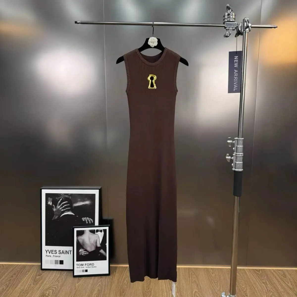 Sexy Hollow Out Vest Dress Women Summer Fashion Metal Button Knit Dresses Spicy Girl Sleeveless Slim Elastic Slit Long Vestidos — image 4