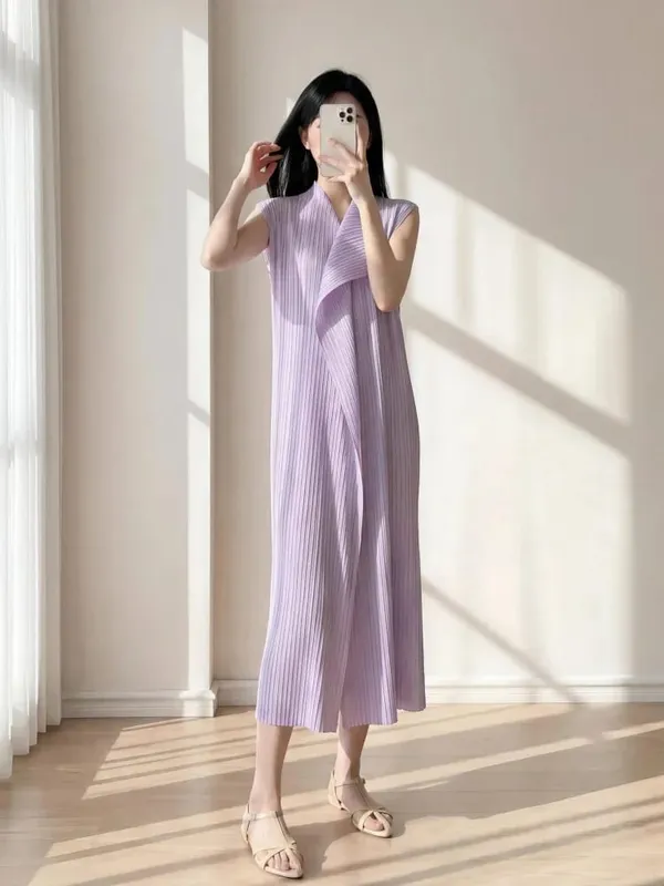 Miyake Pleated Dresses 2026 Summer New Sleeveless V-Neck Irregular Elastic Draped V-Neck Vest Elegant Women's Temperament Dress