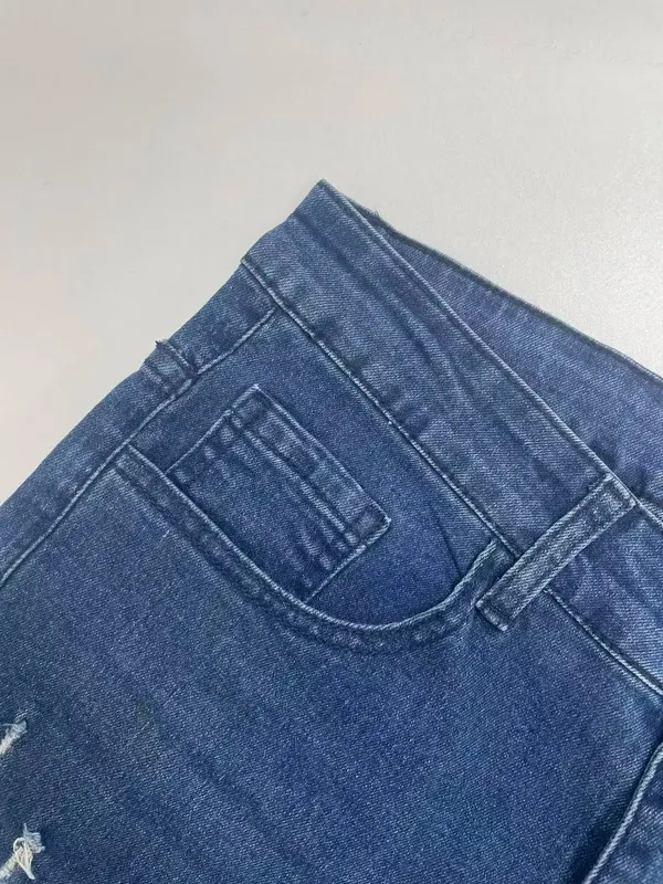 Men's Slim Fit Stretch Denim Jeans with Ripped Detail & Contrast Stitching Fashion Streetwear Casual Trousers for Daily Wear — image 2