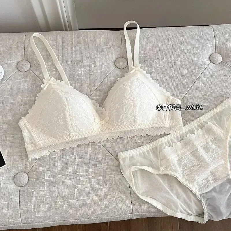작은 가슴을위한 일본식 Bralette 무선 레이스 브래지어 세트 여성 섹시한 프랑스어 통기성 컴포트 속옷을 밀어