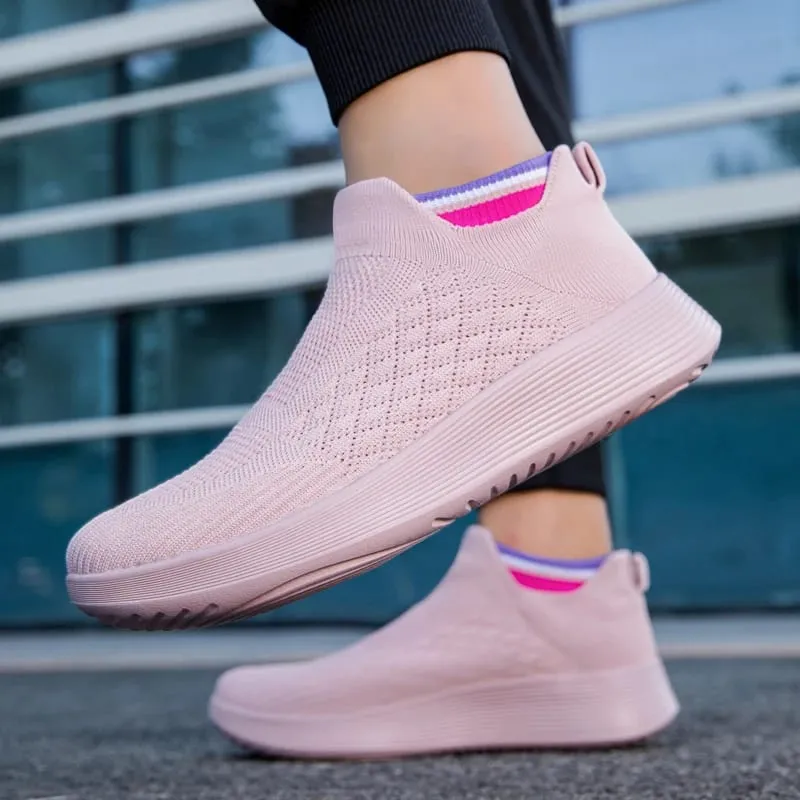 Men Running Walking Sock Shoes Fashion Casual Sneakers Breathable Thick Sole Sport shoes Lightweight Men Sneakers Casual Shoes
