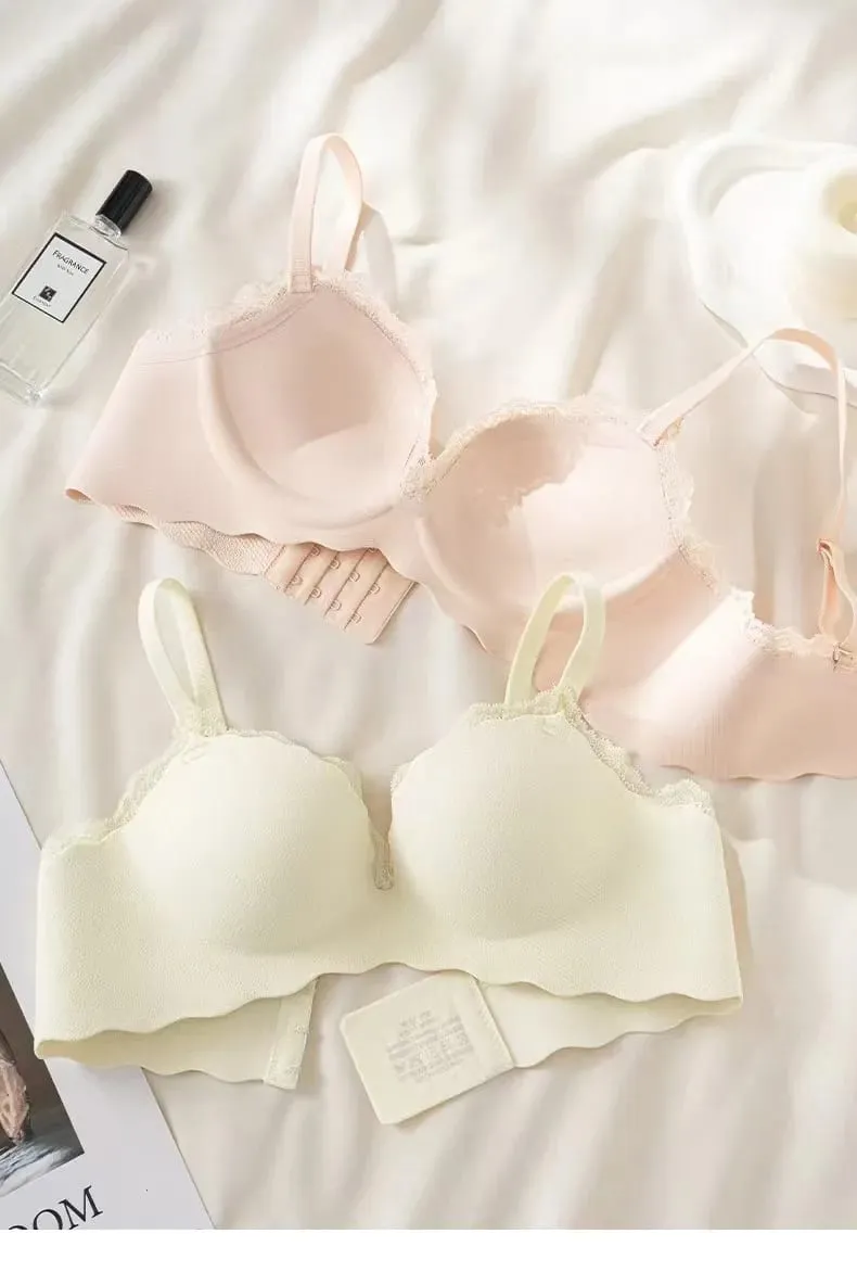 2025 Fashion Lace Thickened One-piece Seamless Push Up Lingerie Small Breast Gathering Comfortable Bra For Women