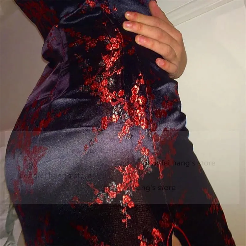 中国風の女性ドラゴンフェニックス袍クラシックレッドサテンチャイナプラスサイズ半袖ミニドレス Vestidos 3XL 4XL 5XL 6XL