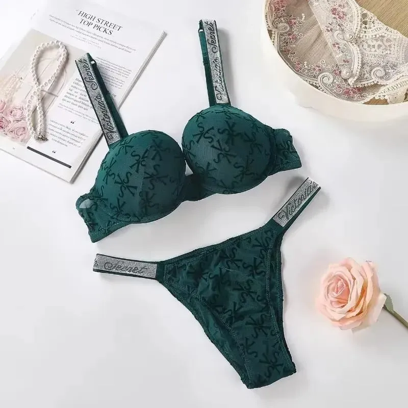 New Bra Panty Set Women Lace Push Up Bralette Seamless Comfortable Breathable Lingerie Home Wear Set Lingerie Set Underwear Set
