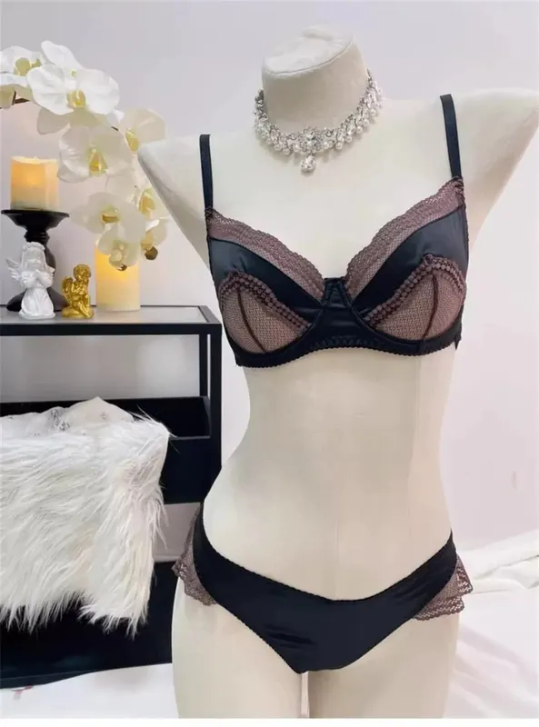 Ladies Satin Lace Underwire Bra 32-38AB Ultra Thin Minimizer Bra Side Support Anti Sag Gather Breast French Lingerie