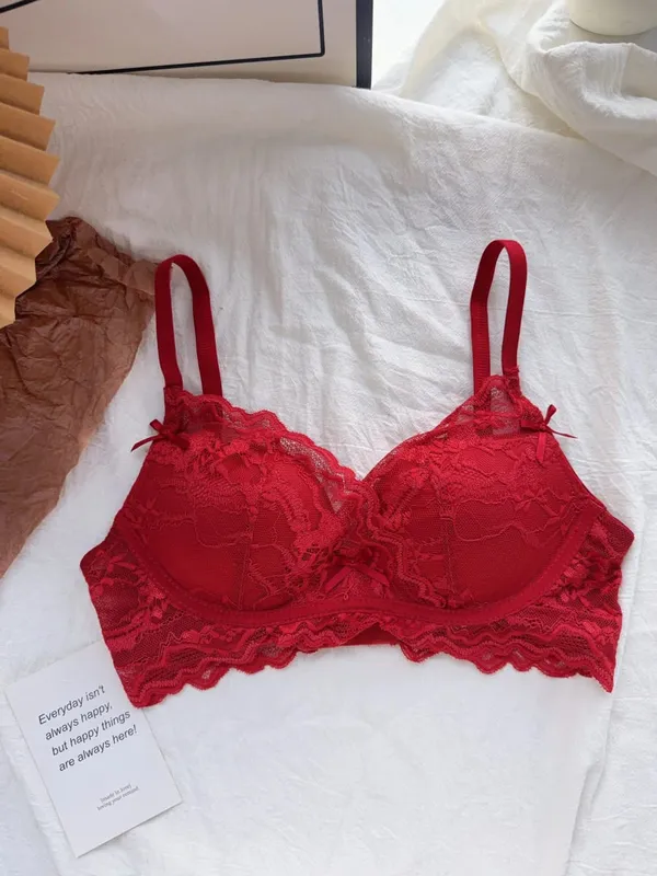Cute Red Bra and Panty Set Women Comfortable No Wire Push Up Lingerie Sexy Bridal Wedding Lingerie Set Girls Birthday Present