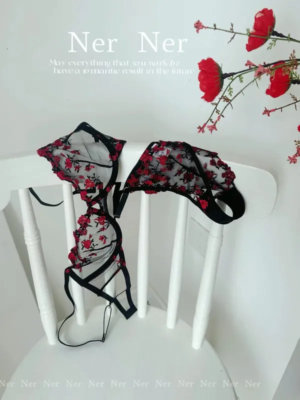 Korean Hot Lace Bra Set Floral Embroidery Transparent Mesh Ultra Thin Big Bust Modest Summer Ladies Daily Wear Underwear 32-38