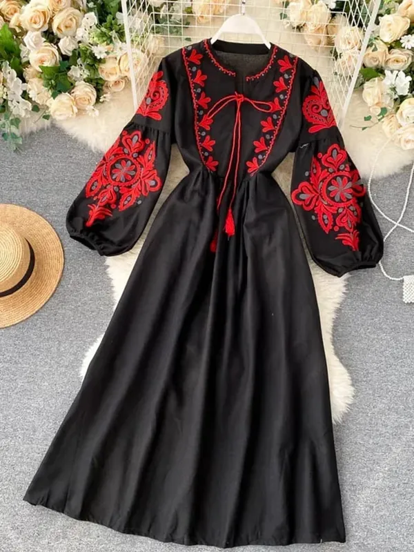 Γυναικεία φθινοπωρινά φορέματα Bohemian κεντημένα λουλούδια με λαιμόκοψη φανάρι μανίκι ψηλόμεσο πλισέ Φόρεμα All-match Γυναικείο Vestidos PL393