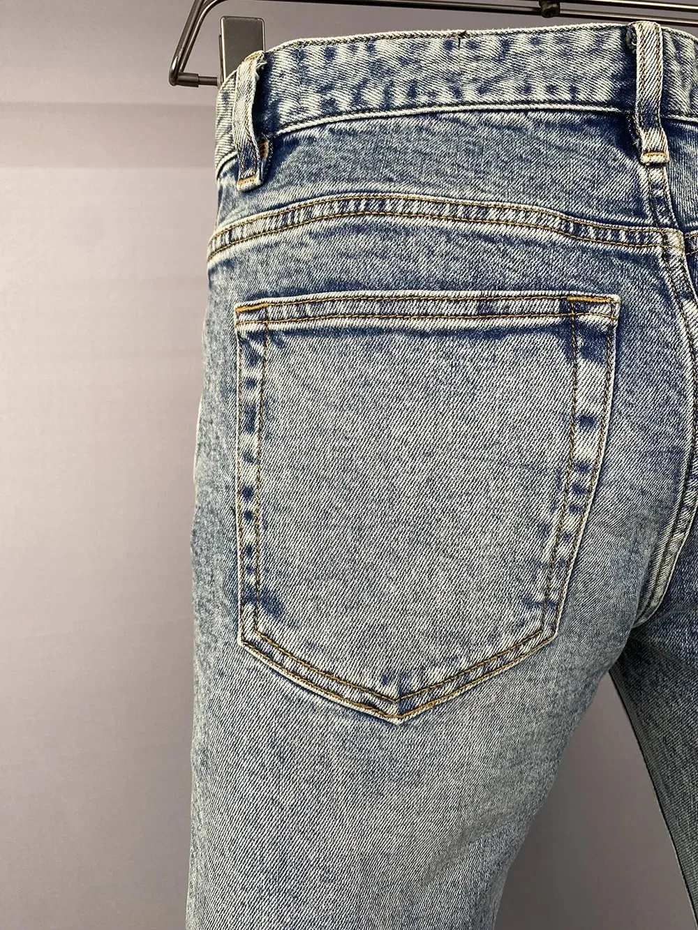 new Europe design famous brand Men Jeans Denim Pants Designer slim Cotton button Pocket grey color Stretch jeans pant D28