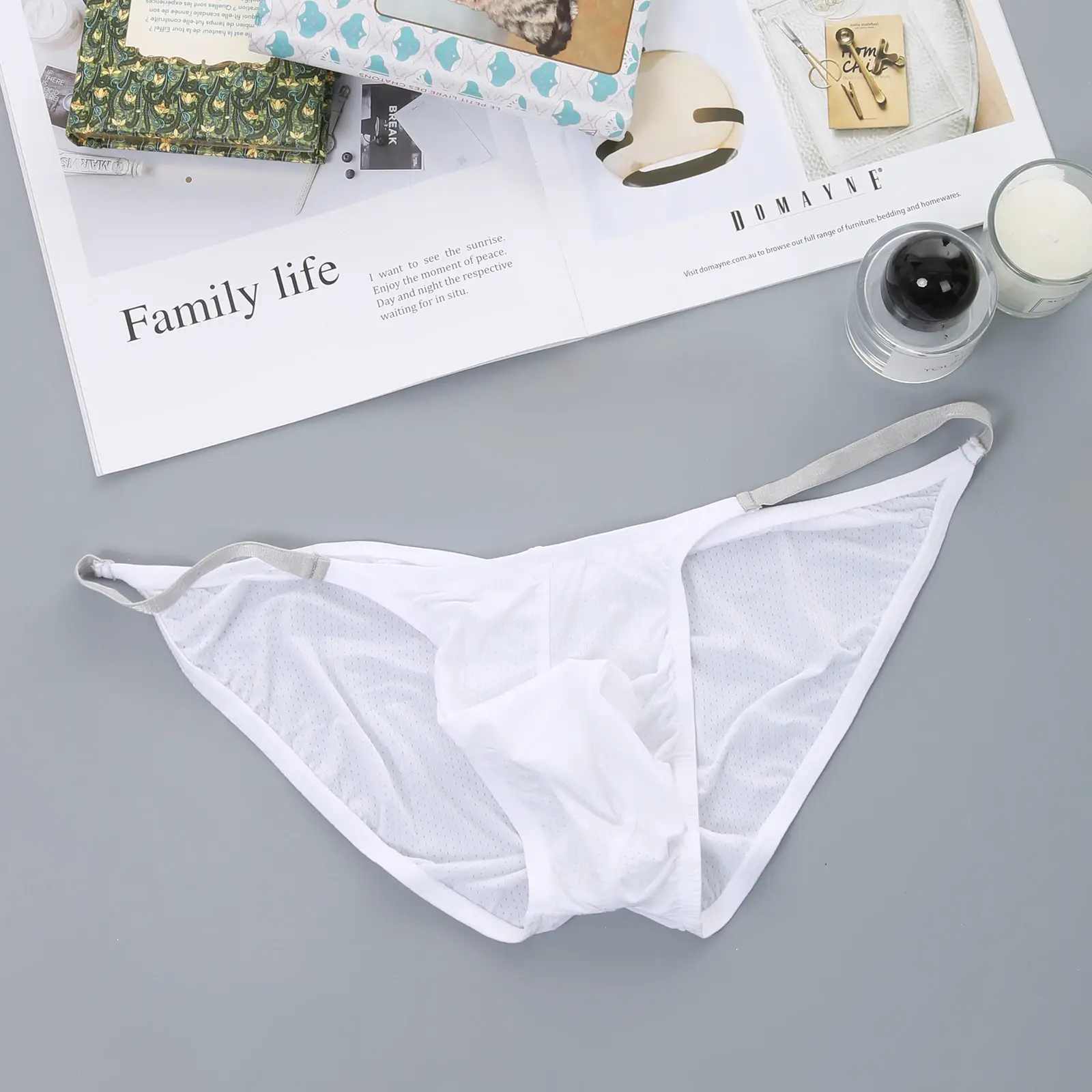 Man Briefs Sexy Underwear Men's Bulge Pouch String Mini Panties Men Low Waist Bikini Lingerie Underpants Slips Hombre