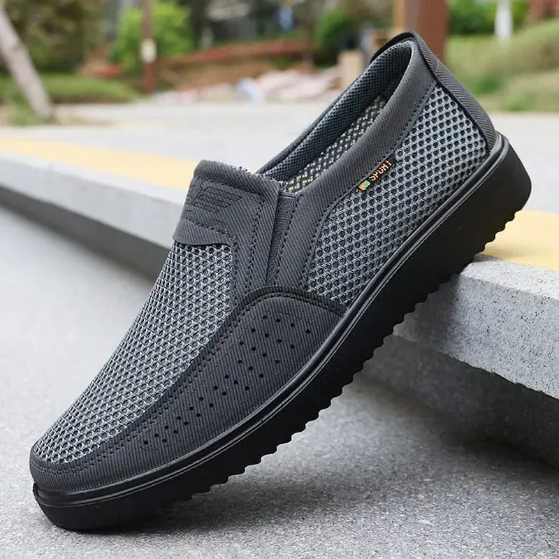 Men Casual Shoes Comfortable Sneakers Summer Breathable Men Loafers Non-slip Lightweight Men Shoes Outdoor Mesh Walking Shoes