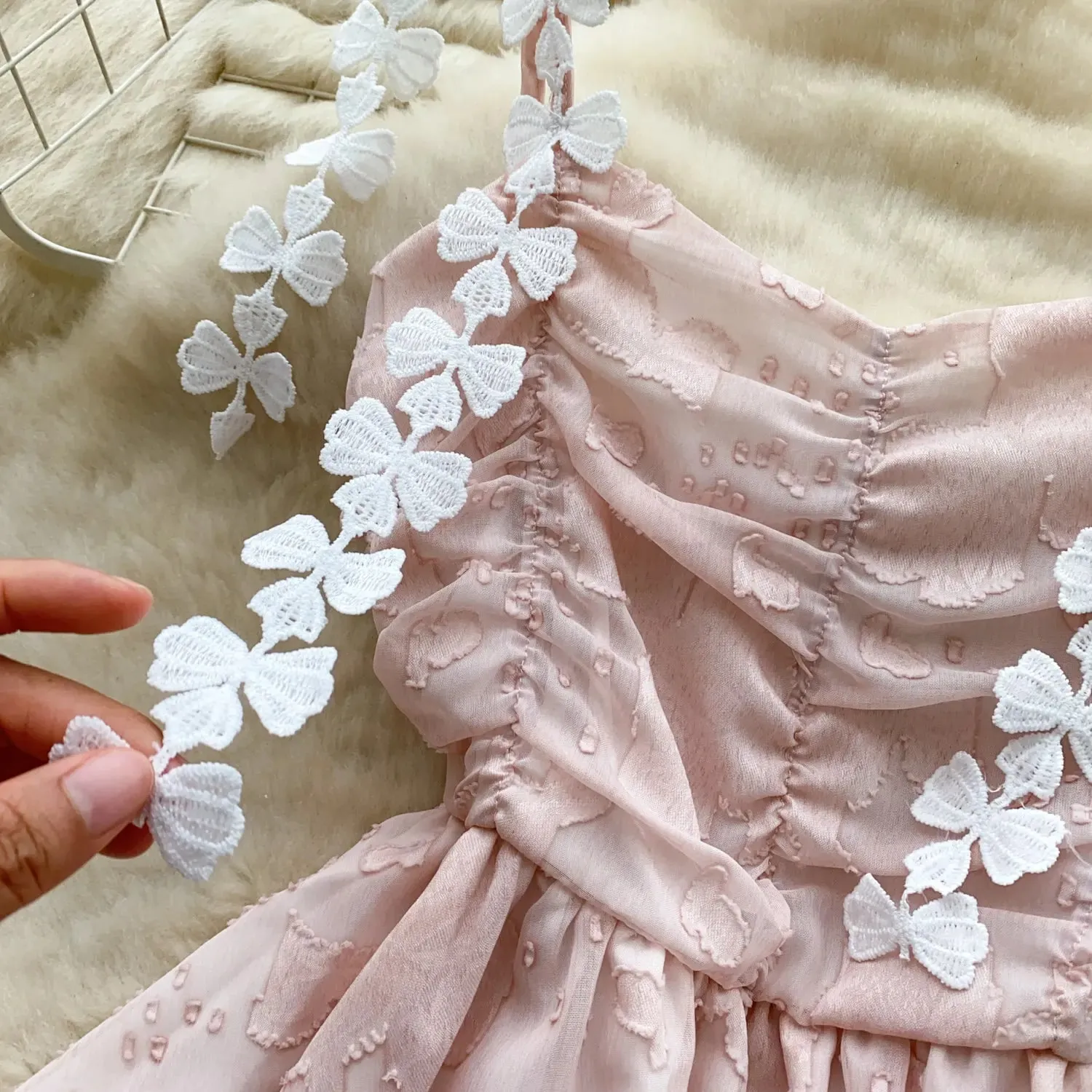 Chic Sweet Lace Floral Vintage Slim Camis Korean Tanks Top Elegant Basic Crop Top Women Bustier