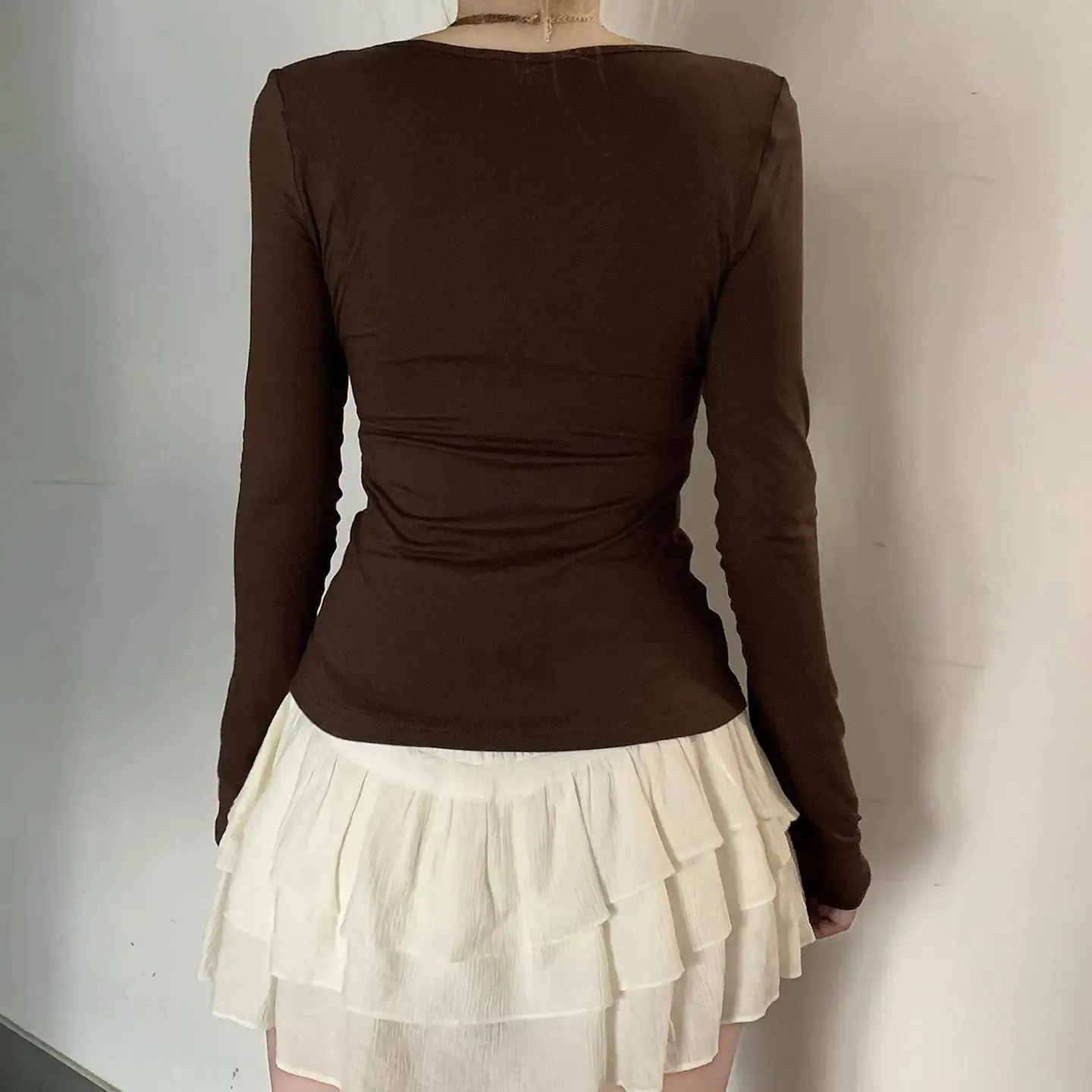 New Chinese style deep V-neck sexy slim fit retro floral print long sleeved T-shirt Maillard brown versatile top