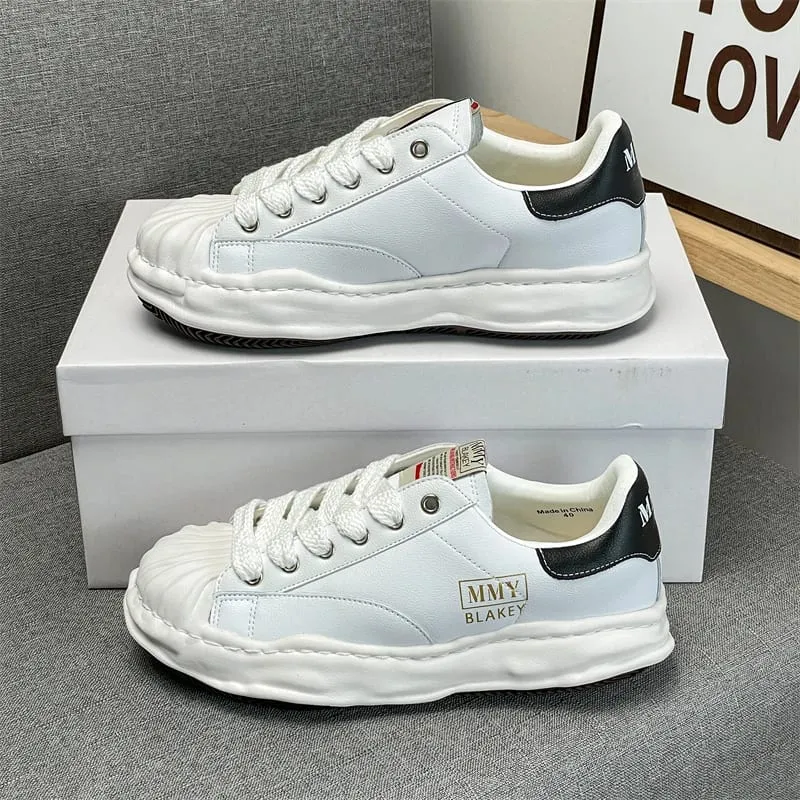 2026 New Men Women Skate Shoes Low Top Trendy Street Style Couple Sneakers Non-slip Wear Resistant Daily Footwear