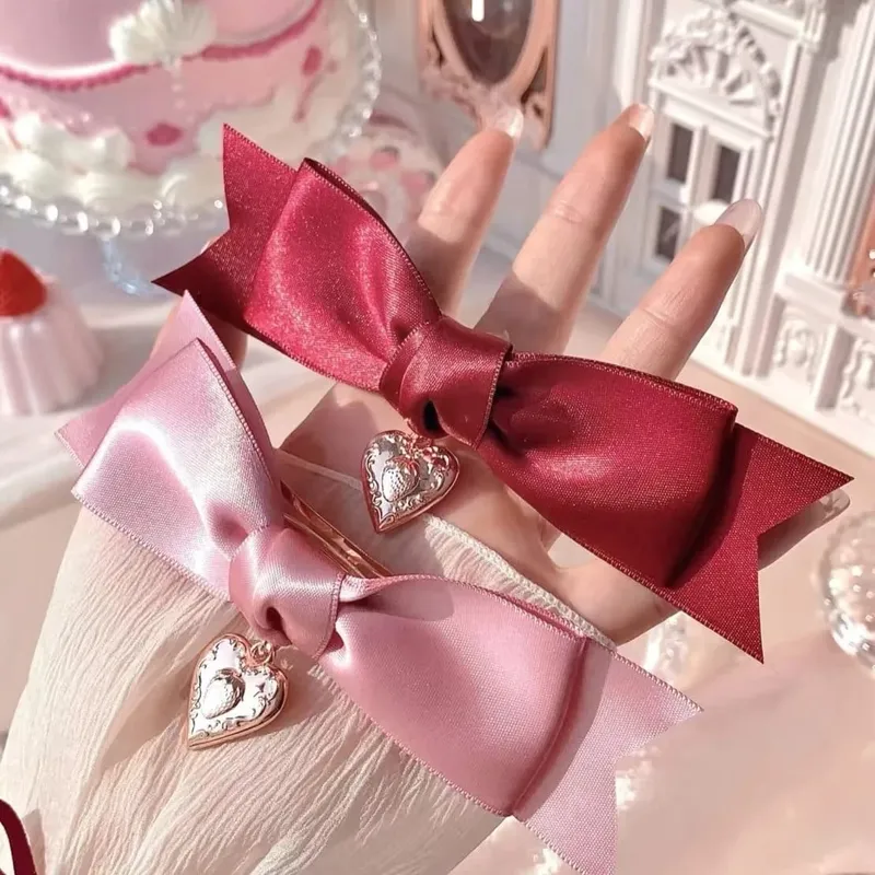 Flower Knows Sweetie Bear Shell Jewel Truskawkowa amorkowa spinka do włosów Śliczna Kawaii Vintage spinka do włosów Moda dla dziewcząt i kobiet