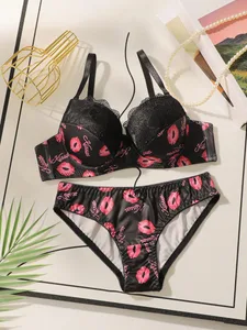 Vysoce kvalitní tištěná patchworková krajka Sexy spodní prádlo Dámské Kostice Push Up Podprsenky Dámské spodní prádlo Sada kalhotek S-XL
