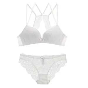 Spets Deep Plunge Double Straps Rygglös BH Sömlös Trådlös BH och Trosa Set Kvinnor Underkläder utan stenar Push Up Underkläder