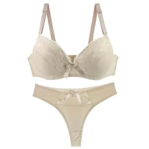 DaiNaFang Nuovi set di reggiseni push up sexy imbottiti biancheria intima di pizzo solido per le donne BCDE Cup Plus Size lingerie femminile