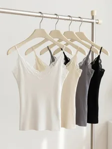 Verão 2026 coquette y2k roupas coreano rendas mulheres regata bonito camis sexy branco colheita superior feminino sem mangas colete preto