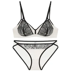 Conjunto de lencería Sexy de estilo para mujer, sujetador inalámbrico push-up de retazos de encaje fino en contraste con tirantes dobles para busto pequeño