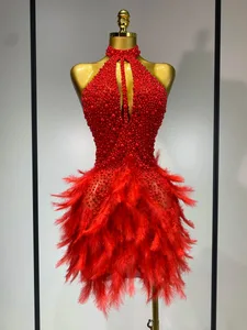 Luksus Rhinestones Perler Grime Ryggløse Korte Fjær Kjole Kvinner Sexy Feire Bursdag Kjole Performance Dansekostyme