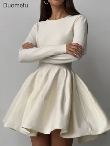 Duomofu pletené minišaty Dámské Podzim Zima Svetr S dlouhým rukávem Šaty Dámské Elegantní Módní Plisované šaty štíhlé linie Vestido