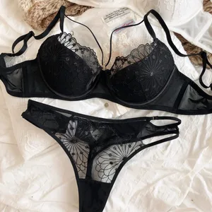 Soutien-gorge Sexy en dentelle française brodée de fleurs pour femmes, ensemble de sous-vêtements confortables, bonnet fin, Push Up, Lingerie romantique