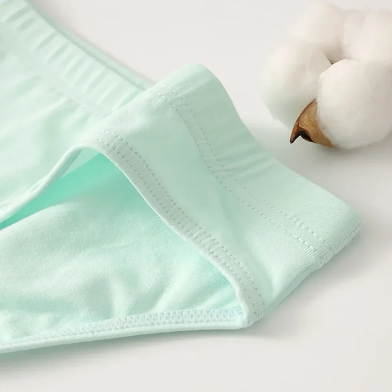 Hautfreundliche Herren-Unterwäsche aus Baumwolle, atmungsaktiv, niedrige Taille, U-konvexe Beutel-Unterhose, schlichtes Grau und Schwarz