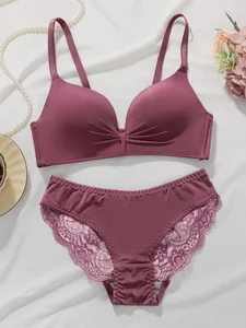 Conjunto de sutiã de renda de cor sólida feminino sem fio sem arame push up sutiã e calcinha 2 peças conjunto diário lingerie confortável