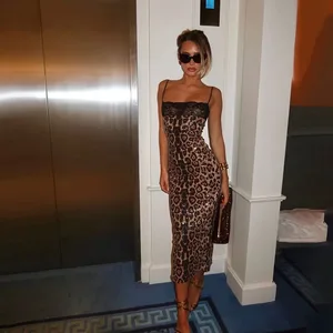 Ahagaga sexy dames maxi-jurk hemdje lente zomer vierkante halslijn met kanten rand luipaardprint paillettenstof bodycon slank