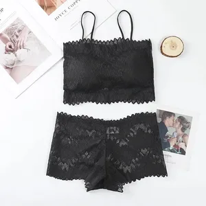 Kvinnor Spets Tube BH och trosset Trådlösa underkläder Sommar Vadderad Bralette Kvinna Sexiga Underkläder Låghöjda Trosor