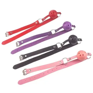 4 Χρώματα Faux Leather Mouth Gag Ρυθμιζόμενη πλαστική μπάλα για ενήλικες Παιχνιδομηχανές ρόλων Αξεσουάρ για ζευγάρια Bondage σεξουαλικά παιχνίδια▪