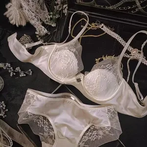 Set Bra T-Shirt Renda Perancis Baharu Musim Panas Angkat & Sokong Tanpa Wayar Himpunan Payudara Kecil Anti-Kendur Cawan Besar Penampilan Pelangsingan