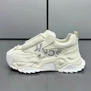 Tênis de plataforma para homens designer de moda sapatos de couro casuais para homem chunky altura aumentada tênis masculino zapatillas hombre