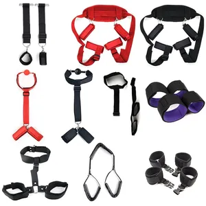 Bdsm Bondage Σετ συγκράτηση Παιχνιδιού Χειροπέδες λαιμό Γιακά Καρπού Φίμωμα λουράκι Φετίχ SM Παιχνίδι σεξ για Γυναίκα Χωρίς Δονητή