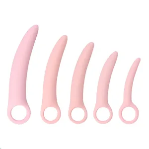 1 sett 5 stk Myk Silikon Liten Elfenben Trekk Ring Vaginal Dilator Sett Vaginismus Anal Plugg leker Dilator Vagina Anal Sex Produkt